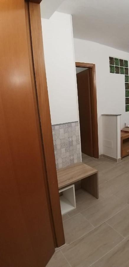 Marianna Casa Vacanza Azzate Екстериор снимка